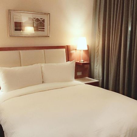 เอเลแกนซ์ โฮเต็ล Hotel ไทเป ภายนอก รูปภาพ